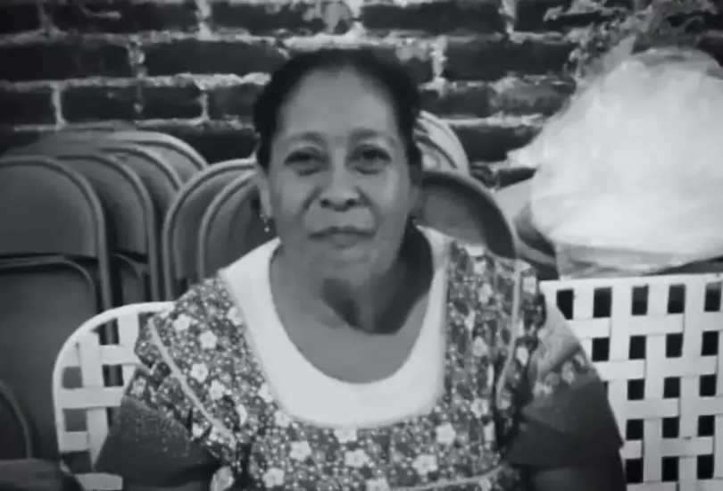 Jovita corrió por ayuda sin recibir auxilio de ninguna institución. Jovita corrió por ayuda sin recibir auxilio de ninguna institución.