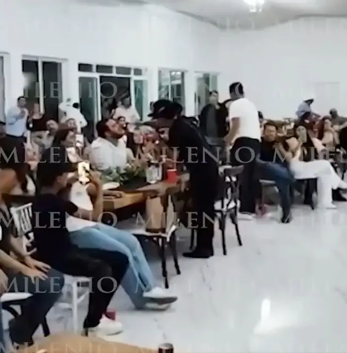 Luis Octavio Vidrio Martínez celebra su cumpleaños con corridos Especial