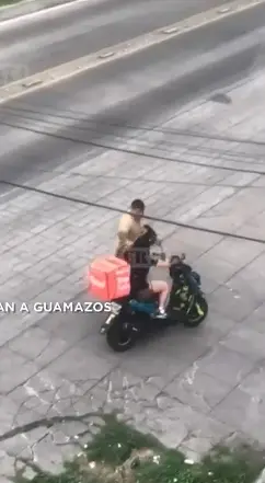 La violenta discusión se dio entre una pareja en plena vía pública en la colonia Peralvillo, Eapecial.