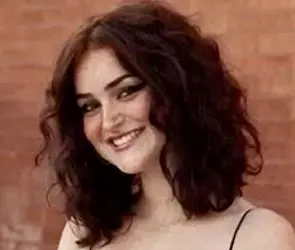 Muere tiktoker tras reto viral de inhalar aerosol; su padre le dedica emotivo mensaje