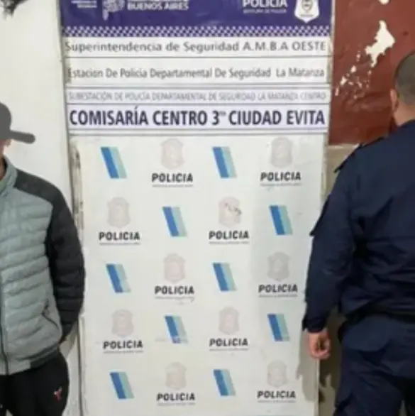 https://quinto-poder.mx/politicos/2025/06/12/angela-aguilar-causa-polemica-por-mensaje-sobre-migrantes-54001.html
