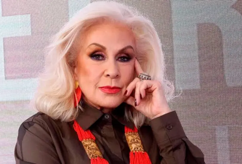 Laura Zapata se queda sin trabajo por sus posturas ultraderechistas Laura Zapata se queda sin trabajo por sus posturas ultraderechistas