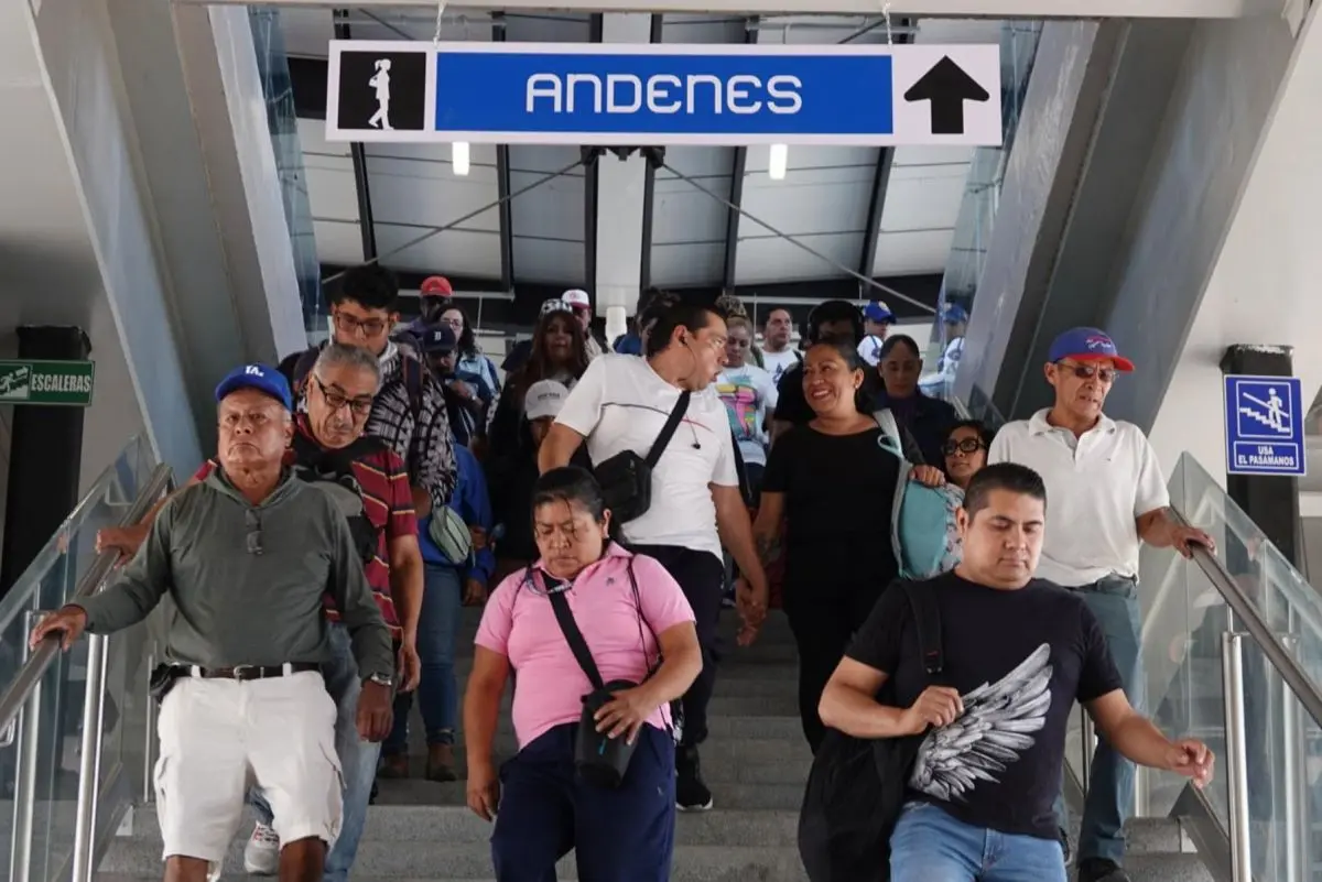 Hay personas que invierten más de dos horas en traslados. Cuartoscuro.