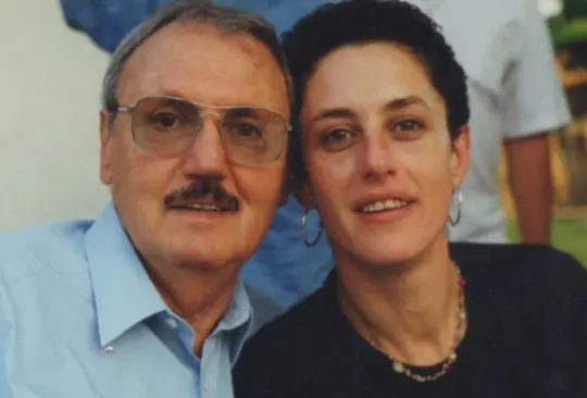 La Presidenta felicitó este domingo a todos los padres. La Presidenta felicitó este domingo a todos los padres.