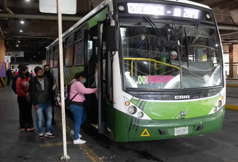 Rutas y horarios del nochebús CDMX. Rutas y horarios del nochebús CDMX.