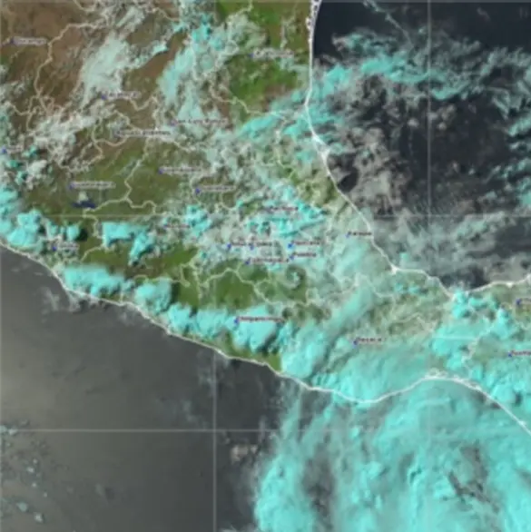 "Erick" obliga a activar refugios en Guerrero y Oaxaca ante posible impacto como huracán categoría 5