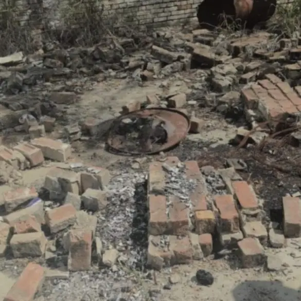Hallan restos calcinados en otro presunto campo de exterminio en Tamaulipas 