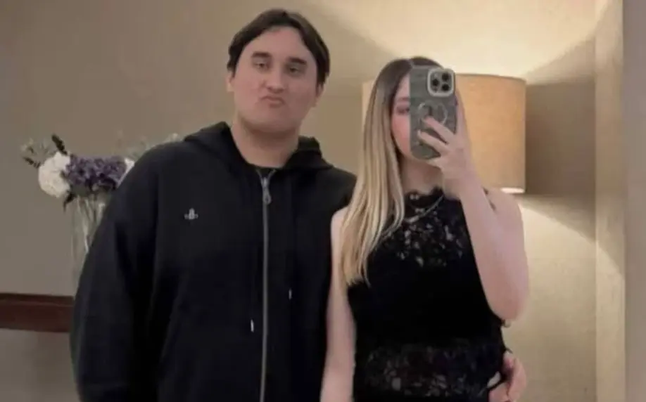 Jesús Ernesto Gutiérrez, hijo menor de AMLO, fue captado en momentos románticos junto a la influencer Ivanna Isa. Especial