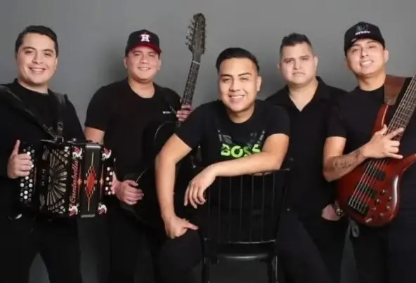 Los Junior´s de Monterrey también desaparecieron en ese tramo de la carretera Cadereyta-Reynosa. Especial.