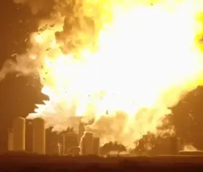 Así fue la brutal explosión del cohete Starship 36 de Space X en Texas