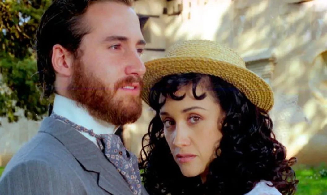 Su participación en la primera versión mexicana del musical Cats en 1991 marcó un punto clave en su carrera teatral.