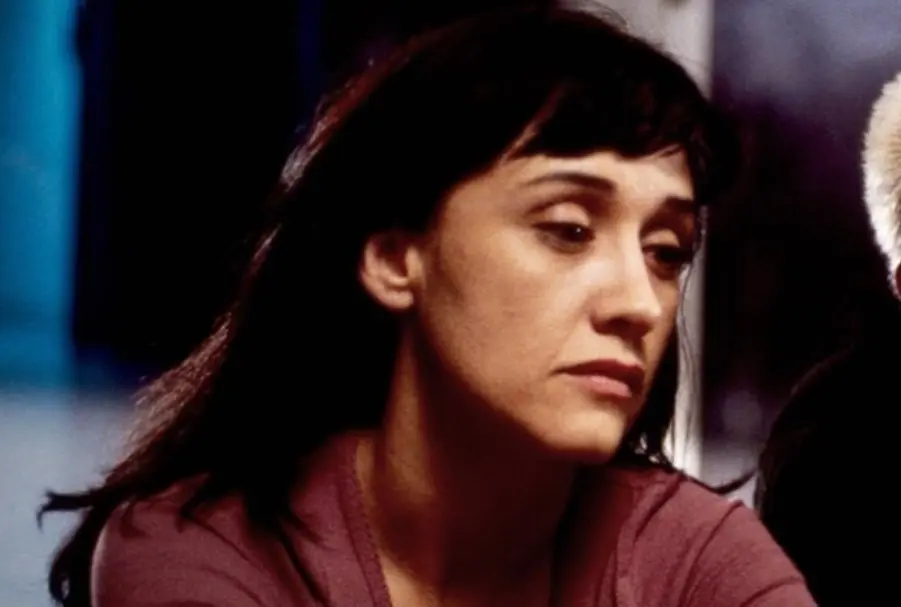 En 1992, lanzó en Madrid su primer disco, ¿O...fue un sueño?, que incluyó los exitosos sencillos 'Ella y él' y 'Algo grande'.<br>