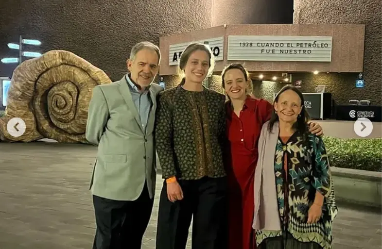 Sus hijos han continuado con el legado de Chespirito: María Penella Gómez es actriz y Andrés Penella Gómez se dedica a la música.