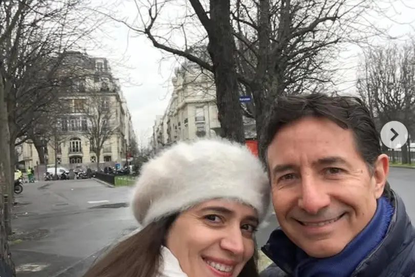 Actualmente está casado con Krystel Padilla y es uno de los creadores de la serie 'Chespirito: sin querer queriendo'.