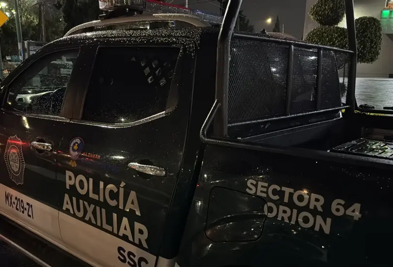 Ataque armado contra vehículo del jefe de Policía Auxiliar en Cuauhtémoc Ataque armado contra vehículo del jefe de Policía Auxiliar en Cuauhtémoc