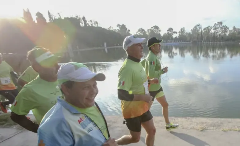 La Carrera del Bosque de Chapultepec 2025 tiene una meta noble: proteger y restaurar los espacios del bosque. Cuartoscuro.