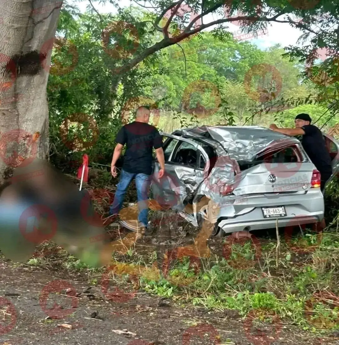 Mueren tres estudiantes de la Universida de Colima en trágico accidente Especial