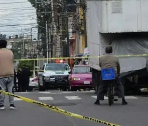 Violento crimen en Tl&aacute;huac: le disparan m&aacute;s de 7 veces al estacionarse