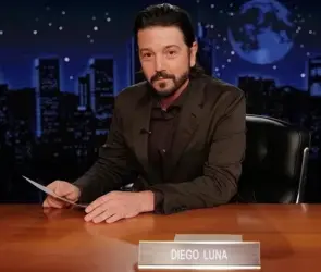 Diego Luna arremete contra Trump tras debutar como conductor del programa "Jimmy Kimmel Live!"