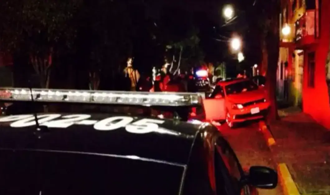 Autoridades investigan la muerte de su padrastro. Especial