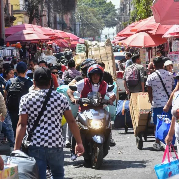 El otro México: 25 % del PIB viene del trabajo sin derechos ni seguridad