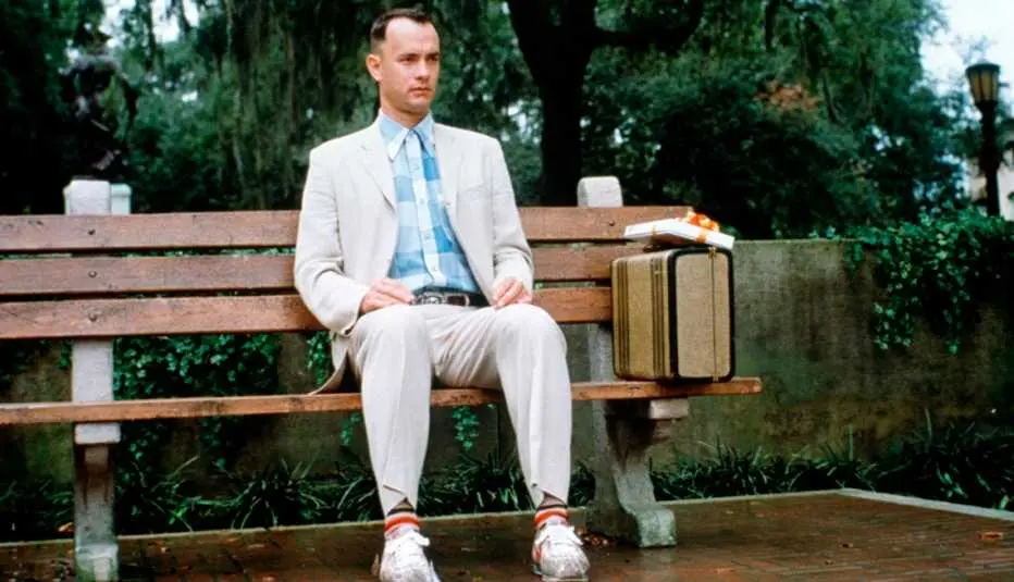 Forrest Gump (5 de julio). Con su eterno optimismo, un hombre tierno y encantador inspira a quienes lo rodean mientras atraviesa una serie de eventos extraordinarios.