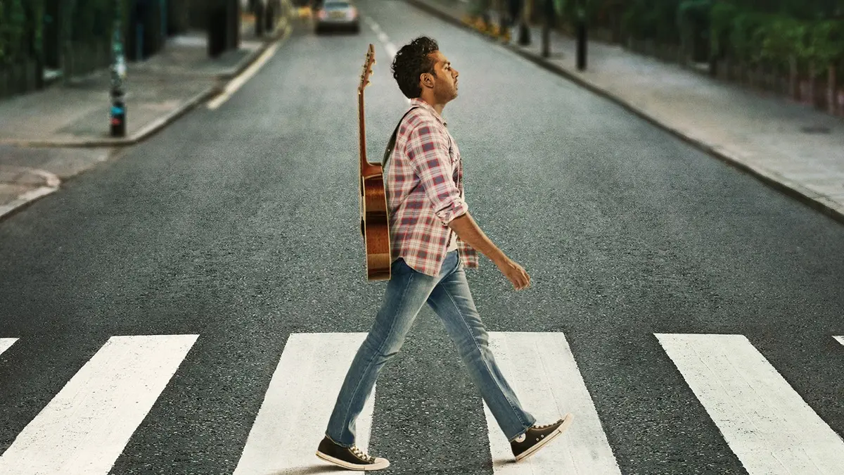 Yesterday (25 de julio). Un músico que lucha por abrirse camino se convierte en estrella con las canciones de los Beatles después de que un apagón los borra de la mente de toda la humanidad.