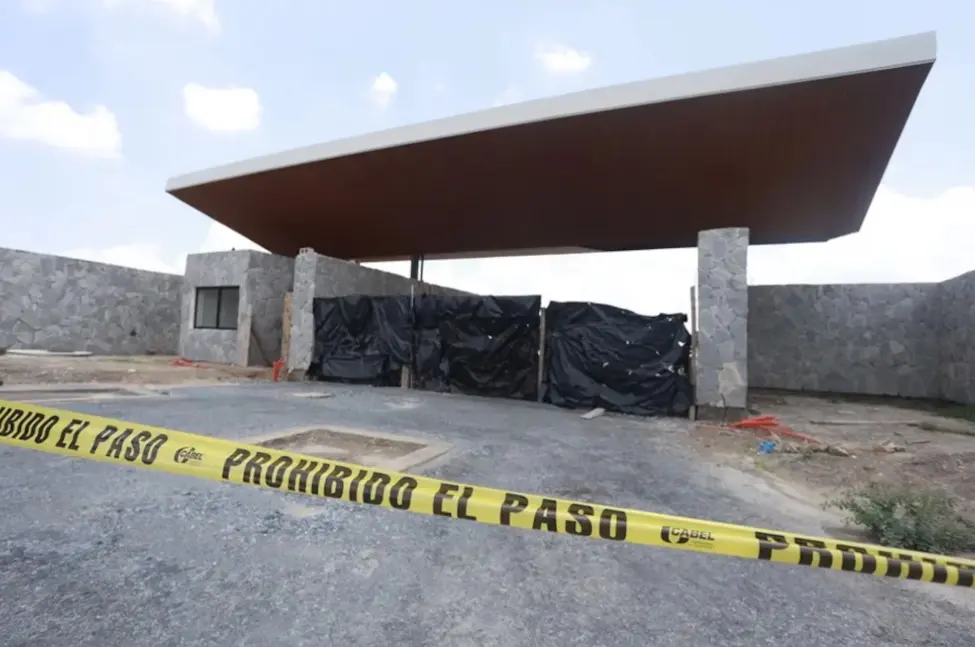 Fachada del crematorio clandestino asegurado. Especial