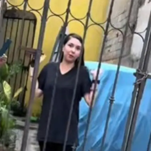 "No tienen vergüenza": Familia migrante regresa a México y descubre su casa invadida; exhiben a ocupantes en TikTok