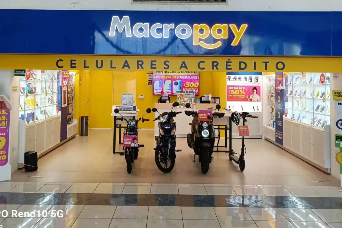  Asalto a tienda Macropay en Plaza Dorada, Puebla 