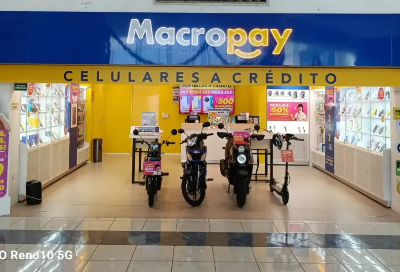 Asalto a tienda Macropay en Plaza Dorada, Puebla