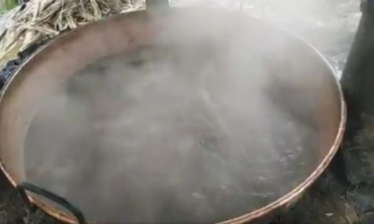  El padre de la menor, preparaba garbanzos en una olla como parte de los alimentos que vende 