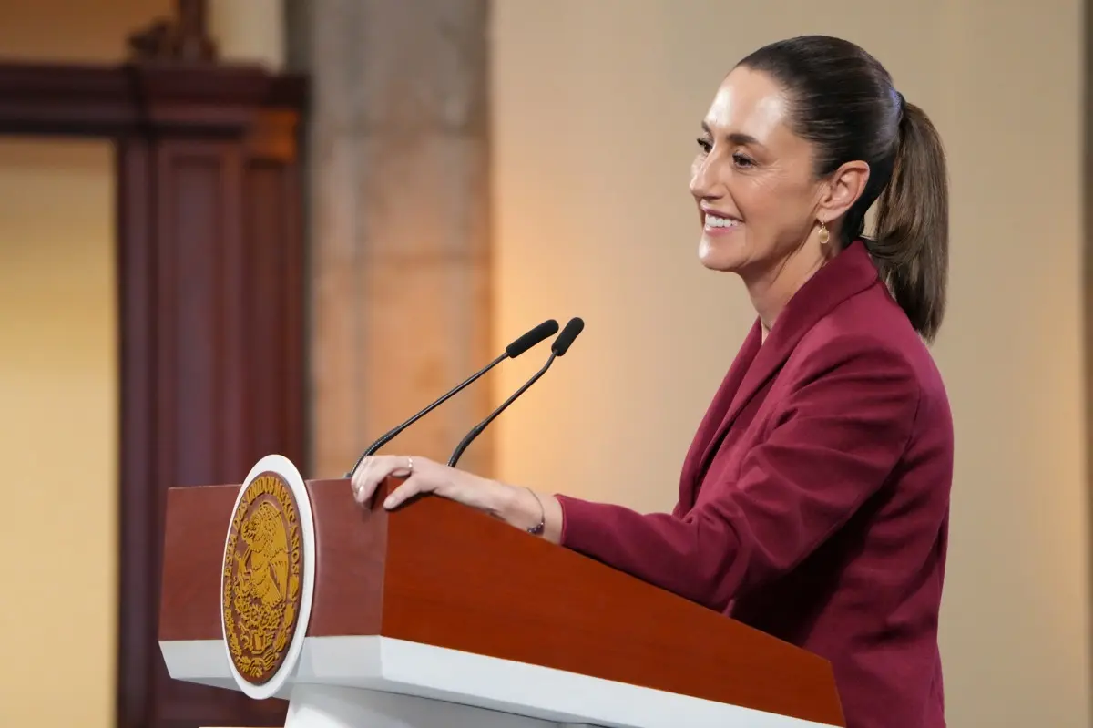 Sheinbaum negó que el gobierno espíe. Presidencia.