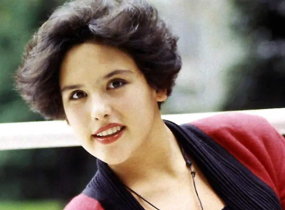 Ang&eacute;lica Vale naci&oacute; el 11 de noviembre de 1975 en la Ciudad de M&eacute;xico.<br>