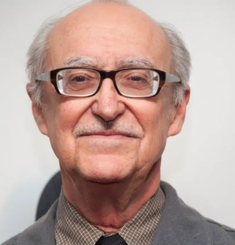 Ahora tiene 77 años y participó en 'Jurassic World'.