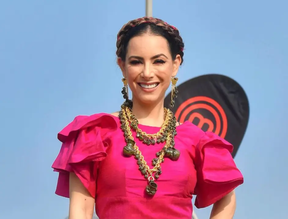 La conductora de MasterChef es señalada por manipulación emocional y proyectos fallidos en Yucatán. Especial