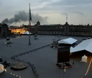 Imágenes impactantes del incendio que se registró a metros de Palacio Nacional