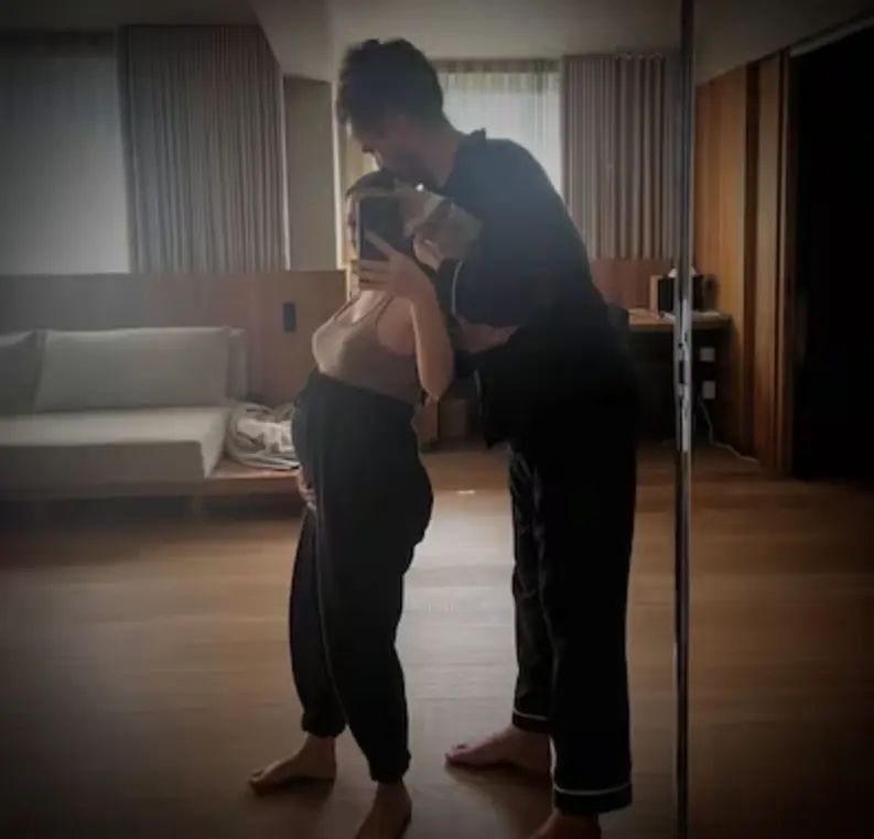 La cantante anunció que ya tiene cinco meses de embarazo. Instagram.