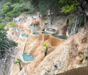 Pareja de turistas mueren ahogados en balneario; ella era turca y él mexicano 