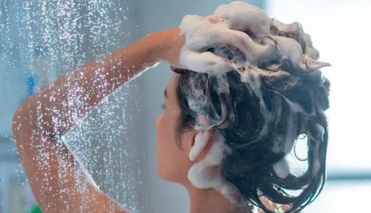  Este shampoo cuesta menos de 100 pesos y es mejor, según la IA 