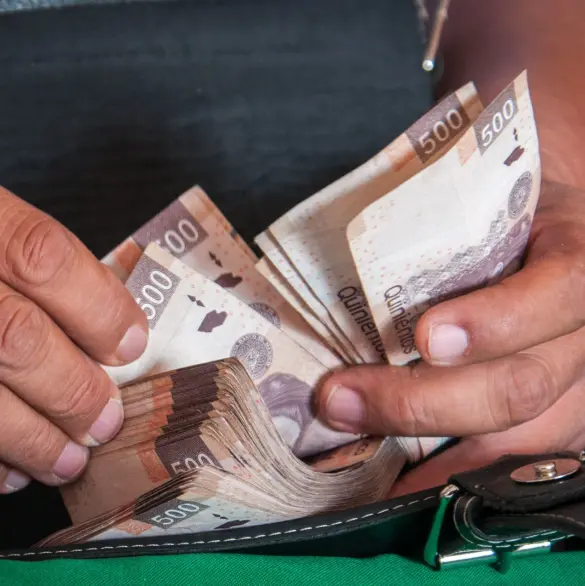 El drama de vivir al día: 44 millones de mexicanos no pueden ahorrar ni un solo peso