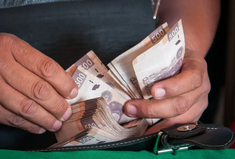 Gran parte de la población mexicana no puede ahorrar.