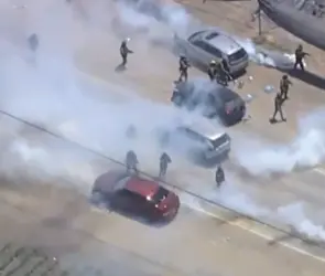 Violenta redada migratoria en granja de California deja decenas de detenidos y heridos; SRE ofrece apoyo a mexicanos