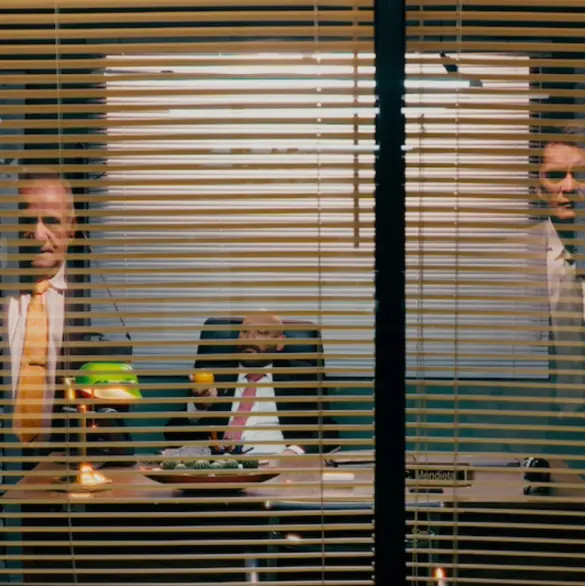 Asquerosamente humana: Partida, una película sobre la violencia laboral