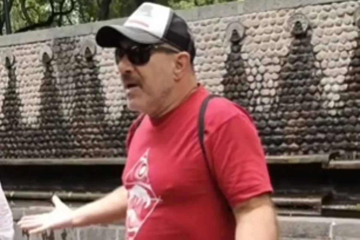  Extranjero orina en Chapultepec y se justifica con “no traigo efectivo” 