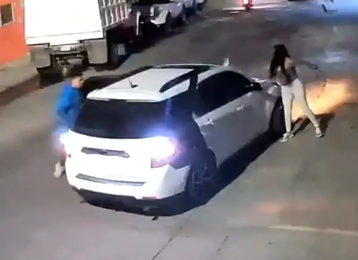 El hombre la llamó por celular y ella le dijo que se fuera. Captura de pantalla.
