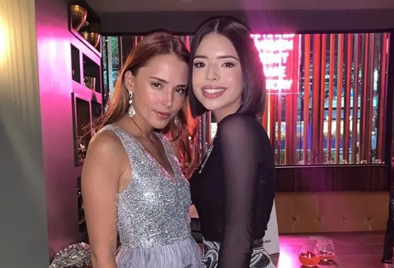 Majo y Ángela Aguilar Majo y Ángela Aguilar