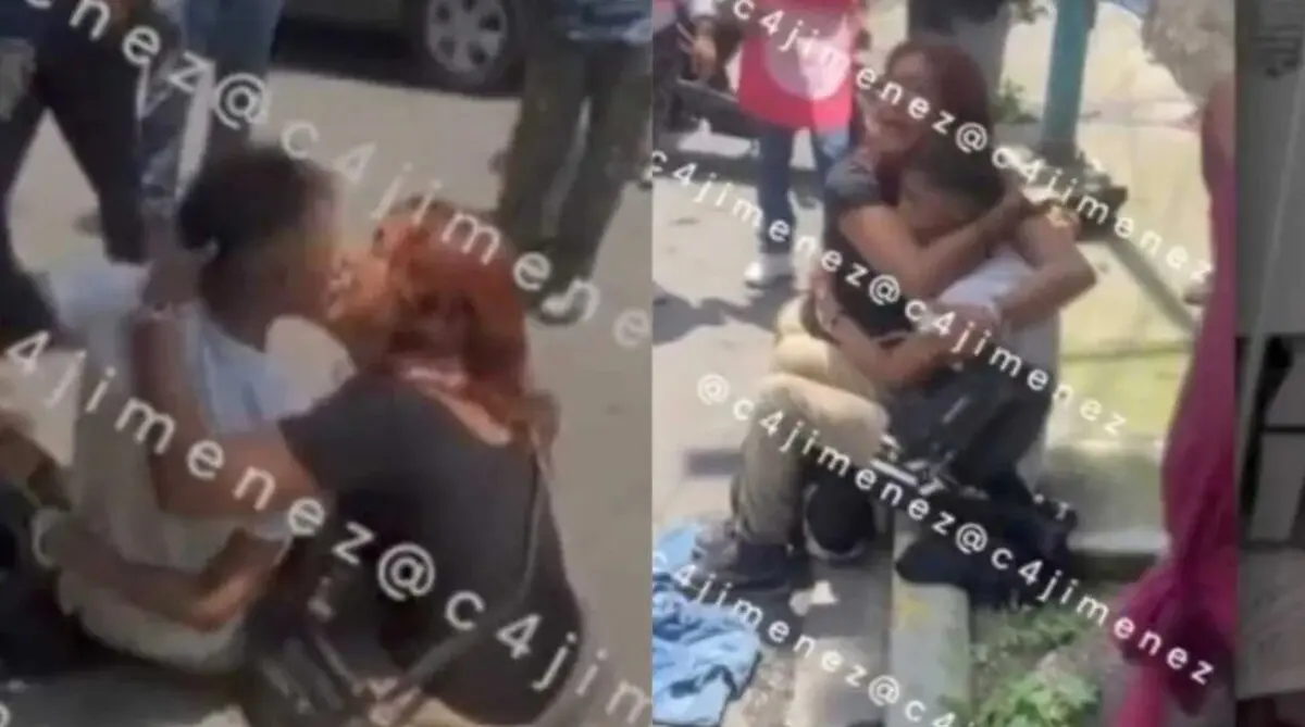  La mujer lloró y suplicó a los policías que no se llevaran a su novio.


 