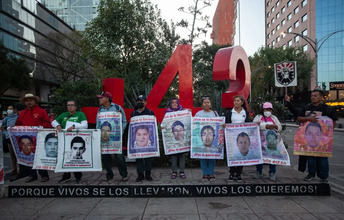 Los familiares de los normalistas consideraron que la Fiscalía abandonó la esperanza de encontrarlos con vida. Cuartoscuro.