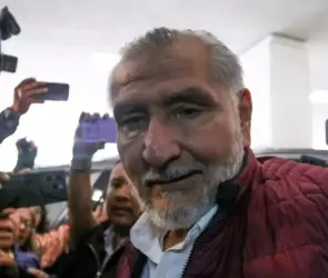 Ad&aacute;n Augusto reaparece en Consejo de Morena tras esc&aacute;ndalo contra su exsecretario de Seguridad